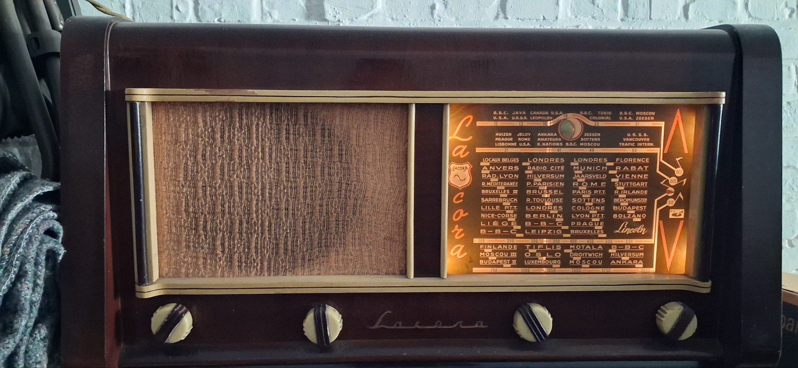 vintage radio Lacora Lincoln 750L, Audio, Tv en Foto, Ophalen, Radio