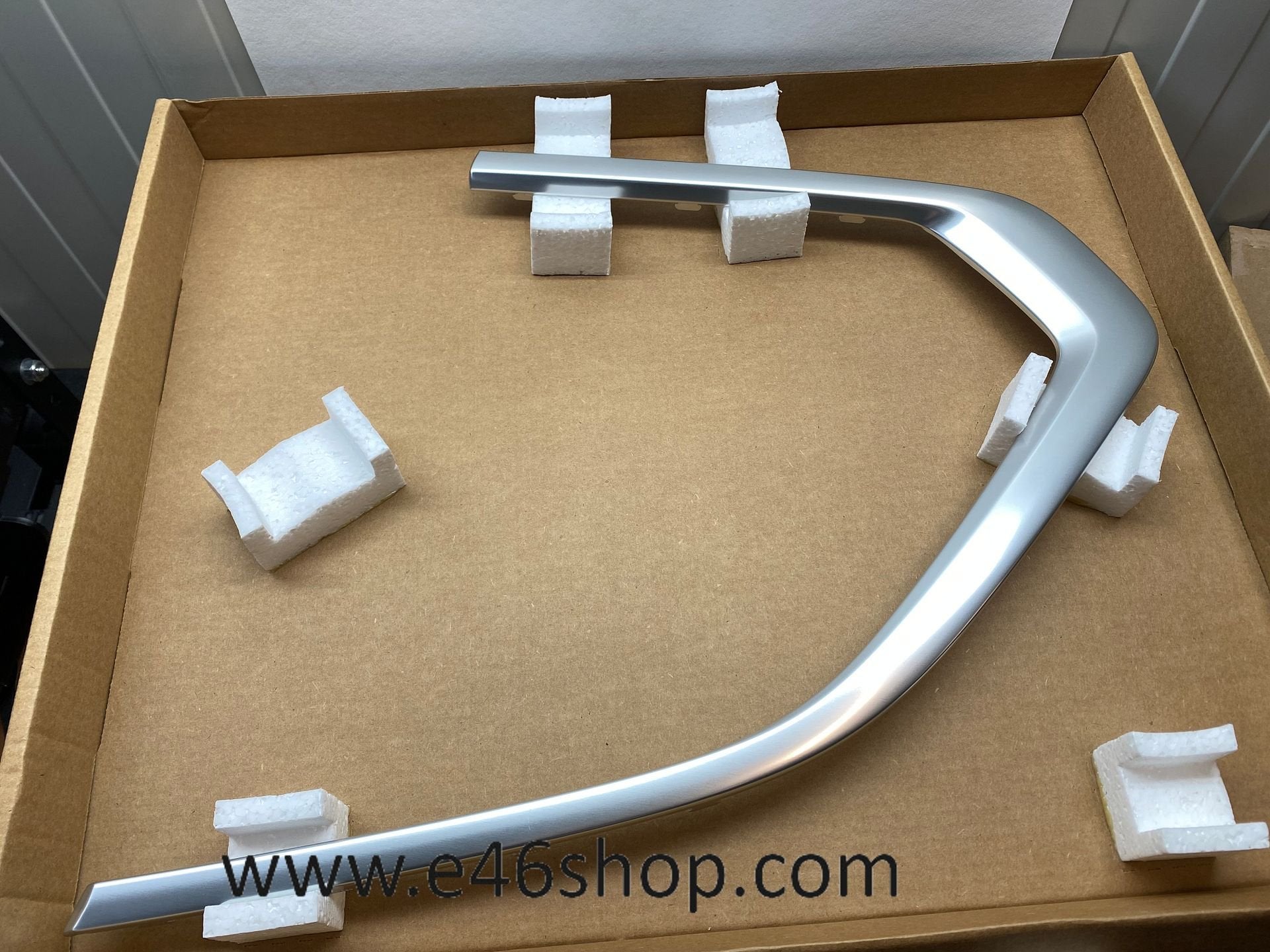 LIJST ZIJRUIT RECHTS BMW X5 OE 51377444086, Neuf, -, -, Enlèvement ou Envoi