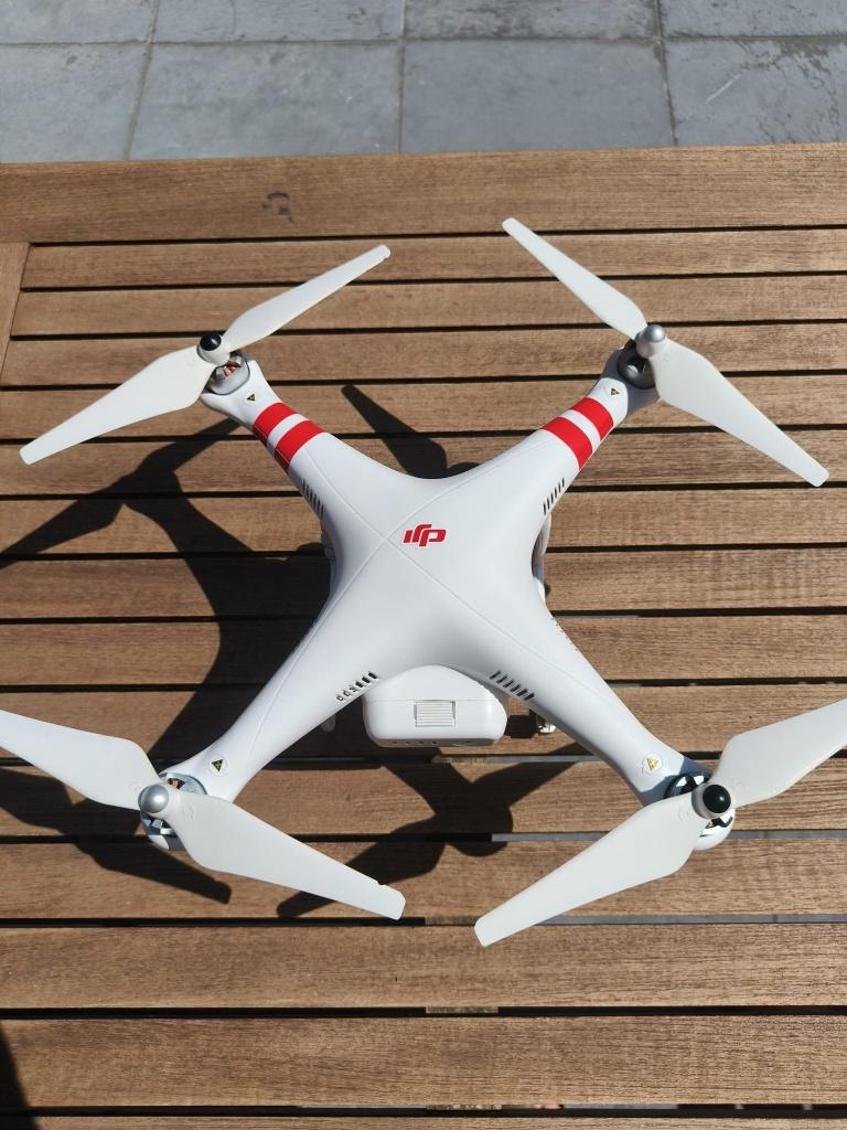 Drone DJI Phantom 2, Drone avec caméra, Moins de 15 minutes, 100 à 1000 m, Sans caméra