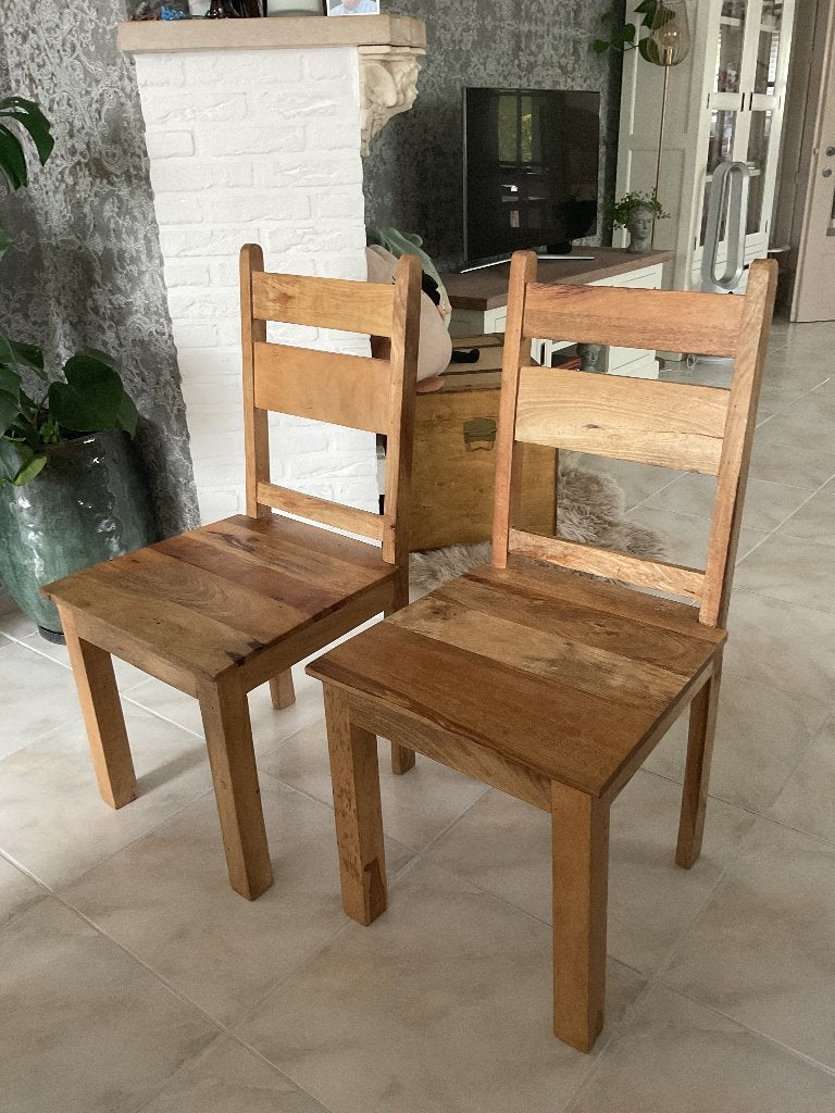 6 Massieve mango eetkamer stoelen te koop/ 20 euro per stuk, Huis en Inrichting, Stoelen, Ophalen, Bruin, Zo goed als nieuw, Vijf, Zes of meer stoelen