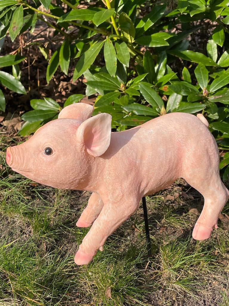 Mini statue de cochon (jardin) debout sur un bâton en acier, Enlèvement ou Envoi, Neuf, Synthétique, Animal