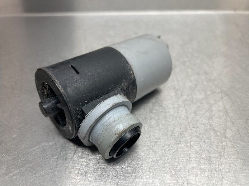 RUITENSPROEIERPOMP VOOR Toyota Aygo (B40) (|1032551001|), Gebruikt, Toyota