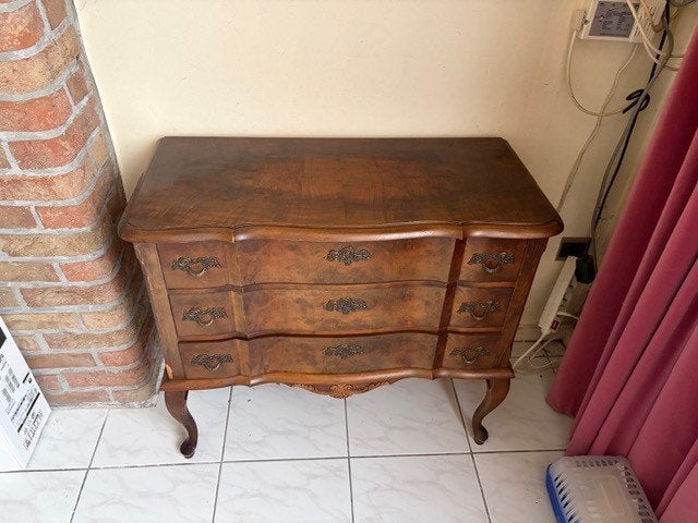 lade kast, Ophalen