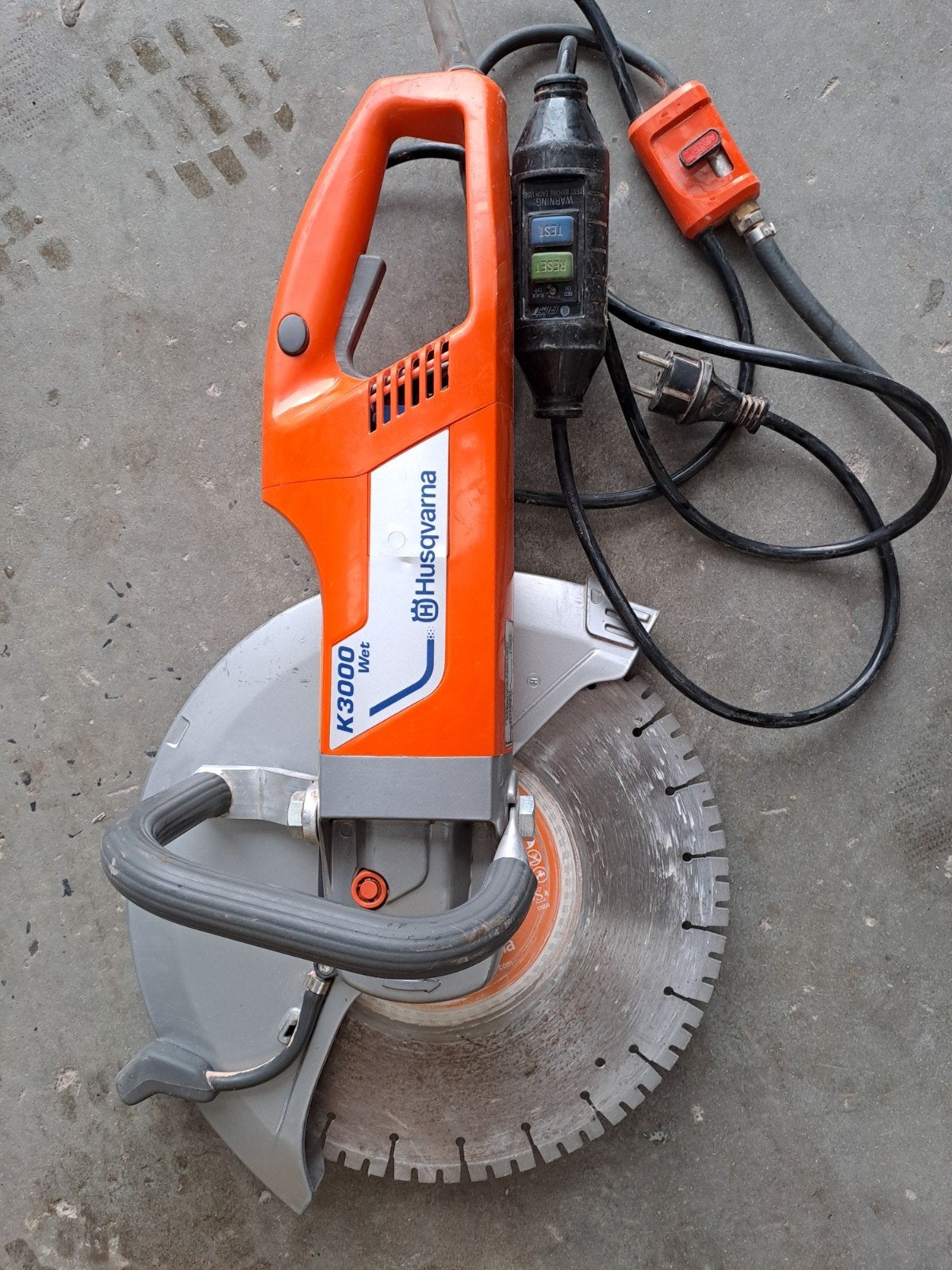 husqvarna K 3000 Wet doorslijpmachine, Doe-het-zelf en Bouw, Ophalen