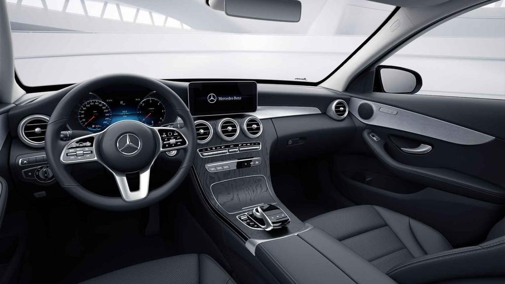 Mercedes-Benz C-klasse 180 d Night Pack | Dodehoekassistent, 4 deurs, Euro 6, 4 cilinders, Zwart