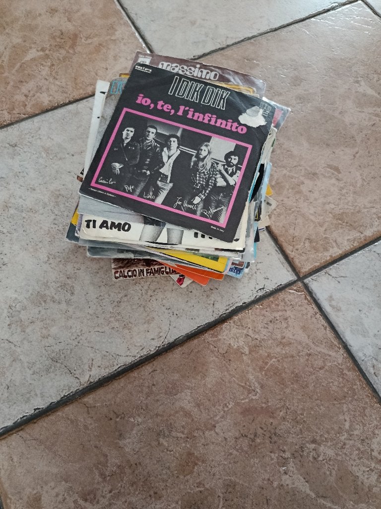 Set van 58 Italiaanse singles, Cd's en Dvd's, Ophalen of Verzenden, Gebruikt, 7 inch, Overige genres