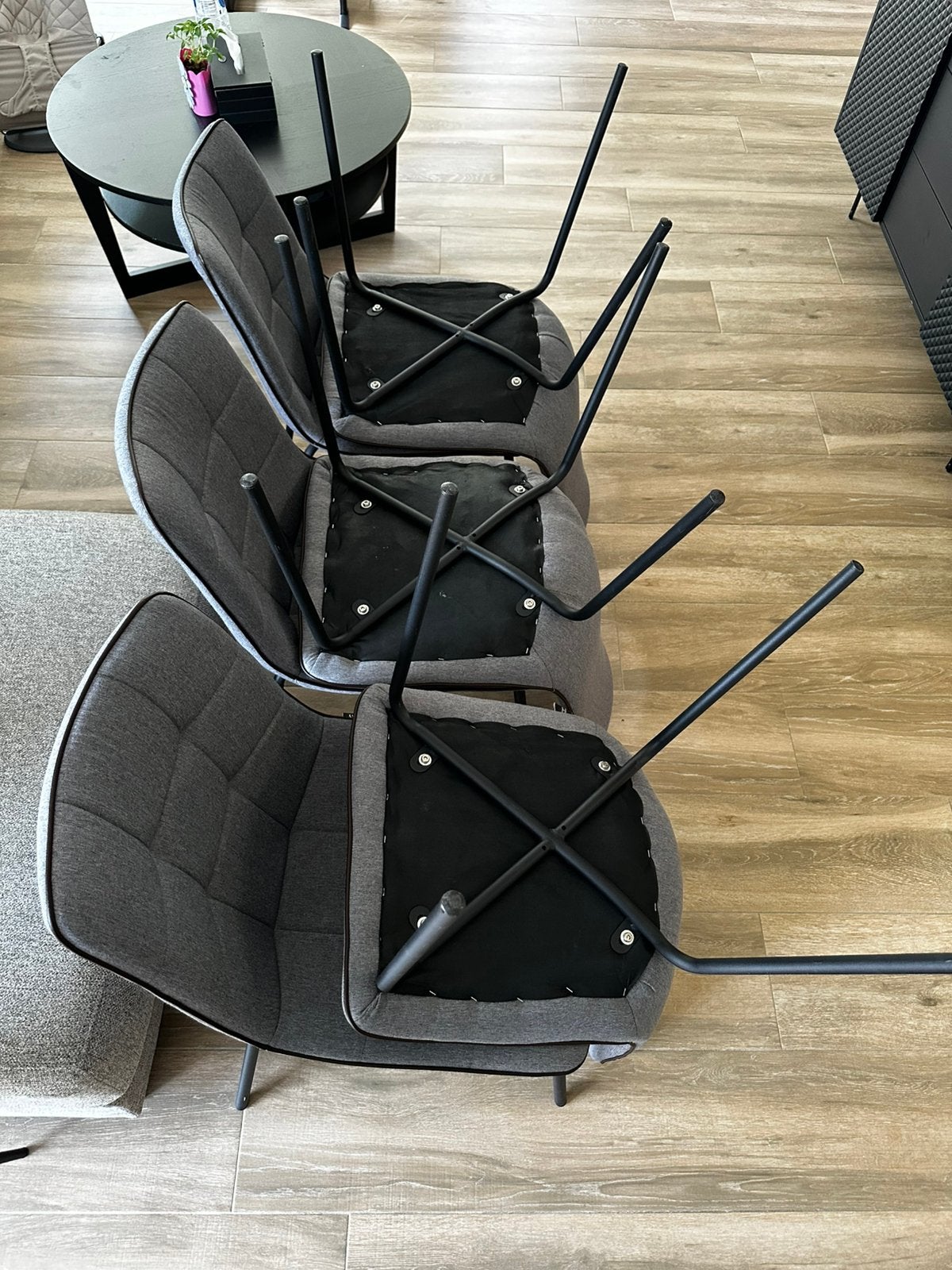 6 stoelen Heeny, Ophalen, Zo goed als nieuw, Grijs