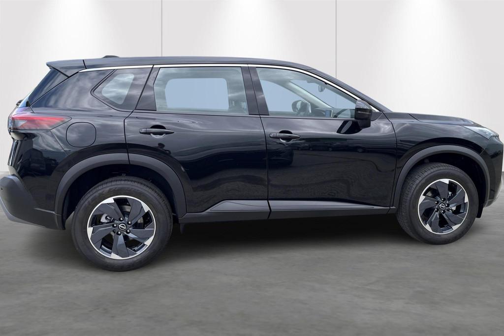 Nissan X-TRAIL Mild-Hybrid 163 X-Tronic Acenta NIEUW!, Auto's, Nissan, Stof, 2000 kg, Zwart, 120 kW