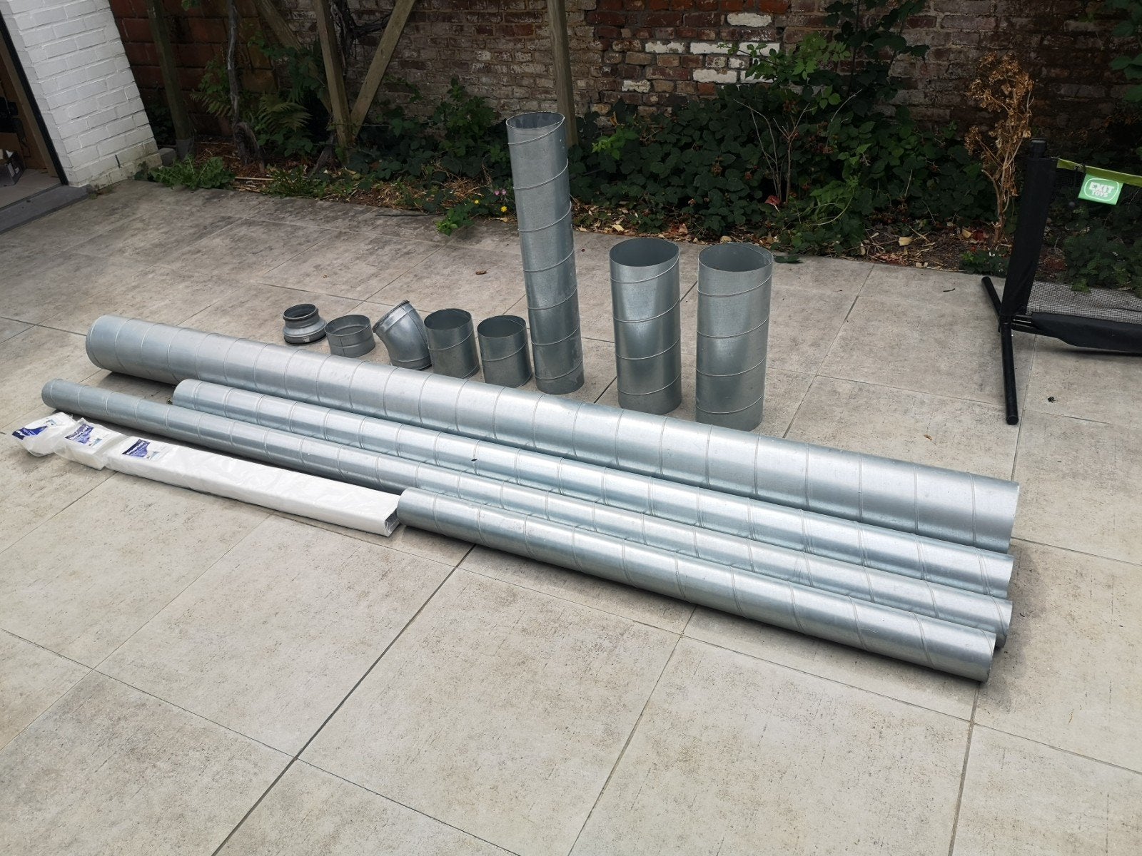 Ventilatiebuizen en koppelstukken, Doe-het-zelf en Bouw, Ophalen, Zo goed als nieuw