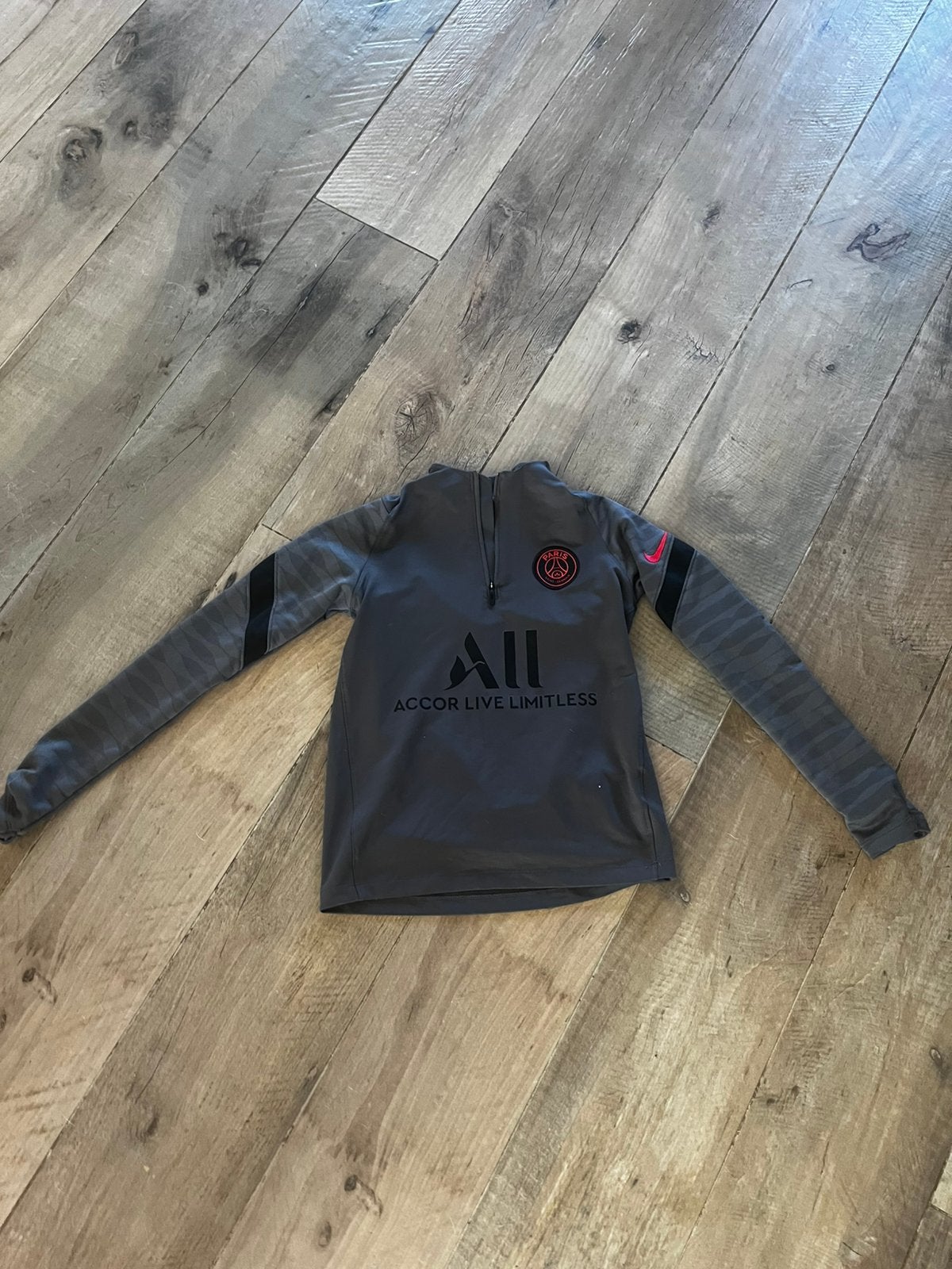 Voetbal t-skirt lange mouwen, Enlèvement, Comme neuf