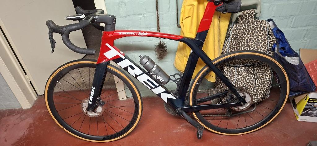 Trek madone, Fietsen en Brommers, Fietsen | Racefietsen, Carbon, Heren, Zo goed als nieuw, 57 tot 61 cm