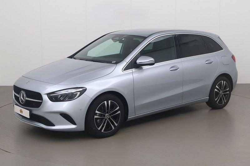 Mercedes-Benz CLA B-Class 180 luxury line 136 AT, Auto's, Mercedes-Benz, CLA, 1490 kg, Gebruikt, 4 cilinders