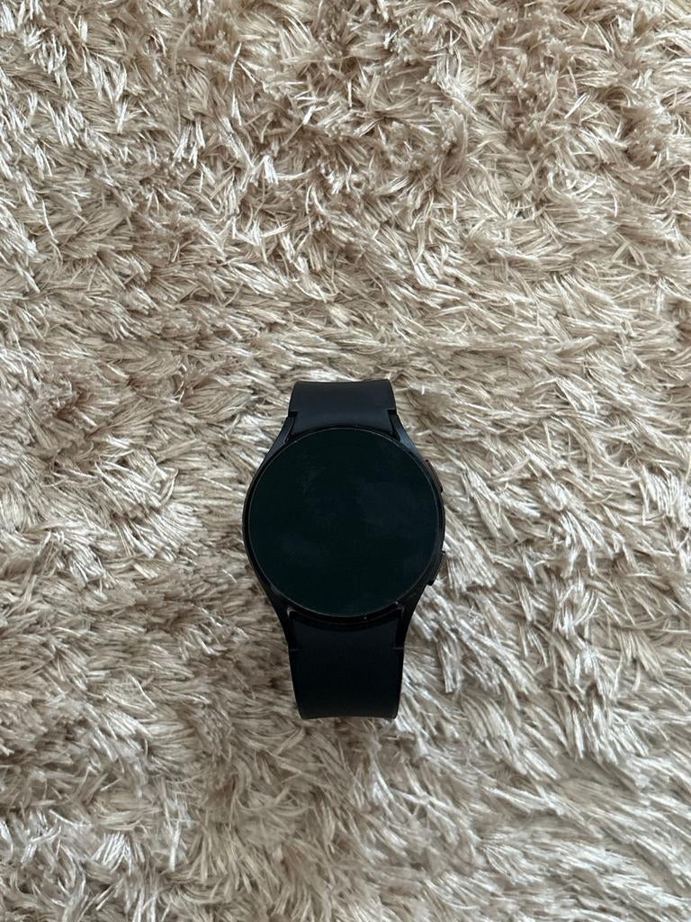 MONTRE CONNECTÉE SAMSUNG À VENDRE, Bijoux, Sacs & Beauté, Montres connectées, Enlèvement