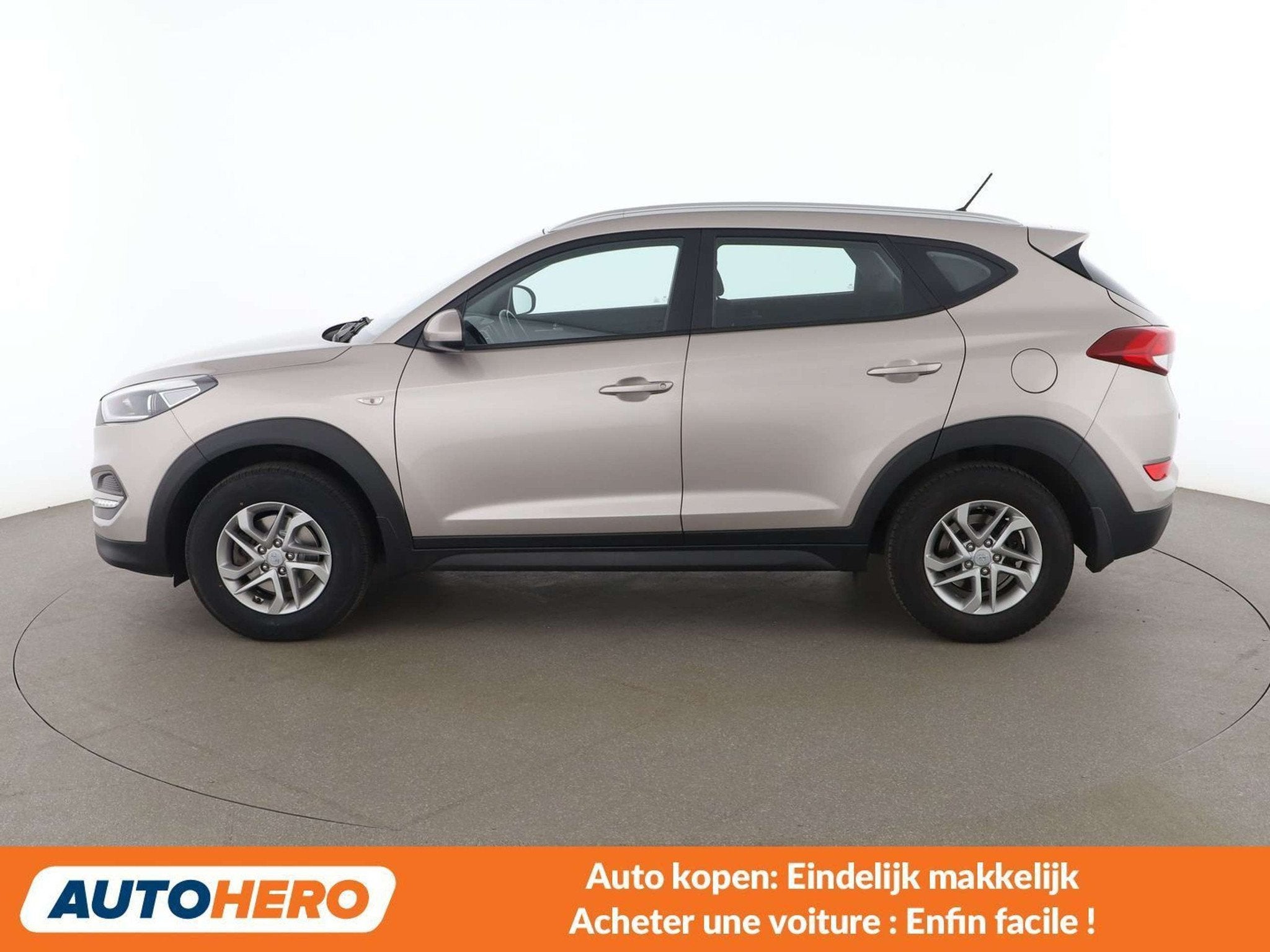 Hyundai Tucson 1.6 Advantage blue 2WD, Autos, Hyundai, Achat, https://public.car-pass.be/vhr/161b1dc6-bcfd-4d00-ac8c-f7e5e935f173