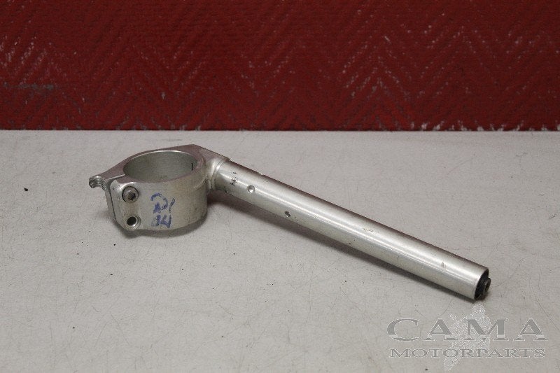 STUURHELFT RECHTS Yamaha YZF R1 2004-2006 (YZF-R1 5VY), Motoren, Dhr. S. di Majo, Gebruikt, Info@cama-motorparts.nl, P.J. Troelstraweg 8 8
3144 CX  MAASSLUIS, NL