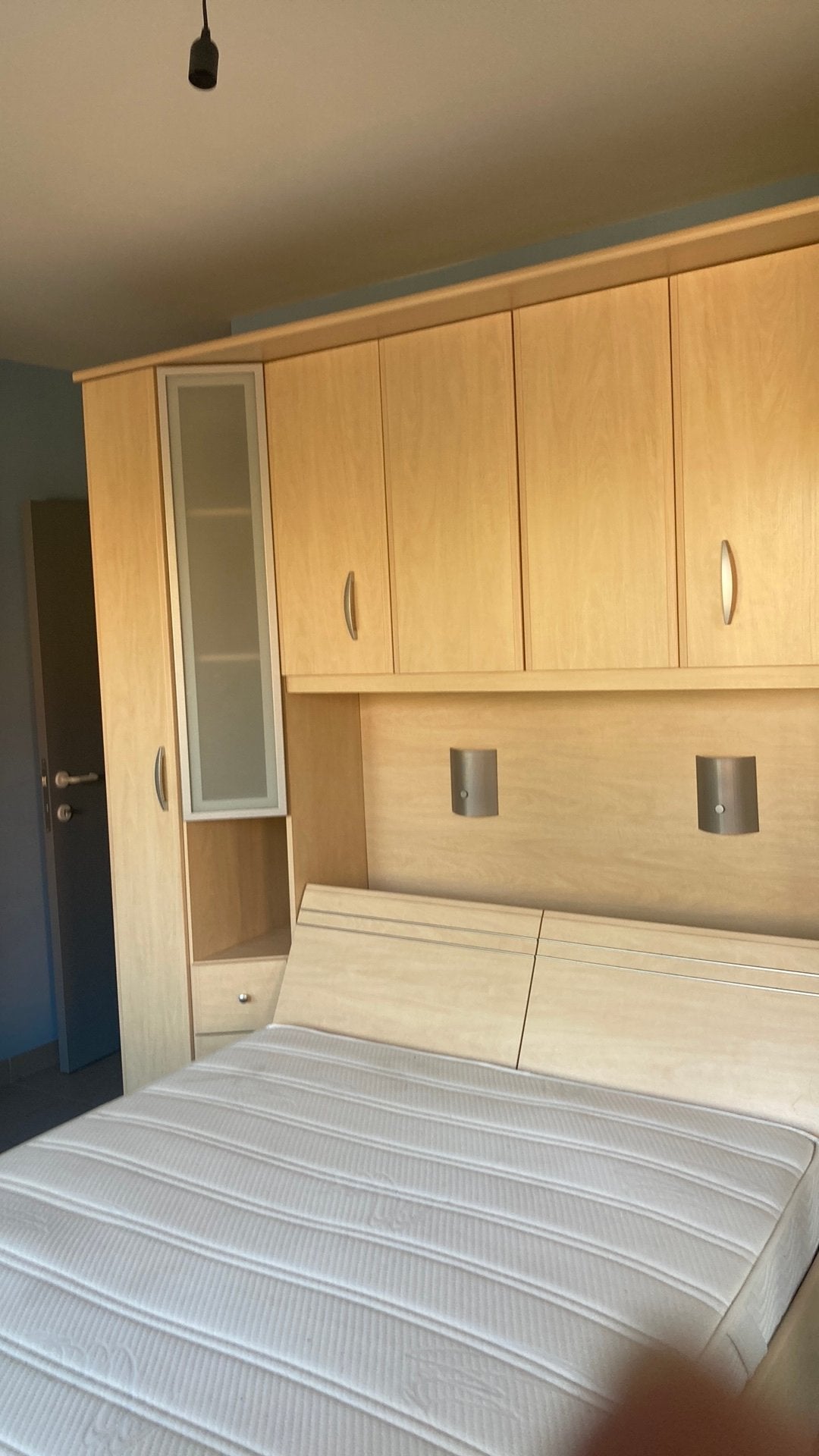Gratis bed met bovenbouw, Ophalen, Zo goed als nieuw, Hout