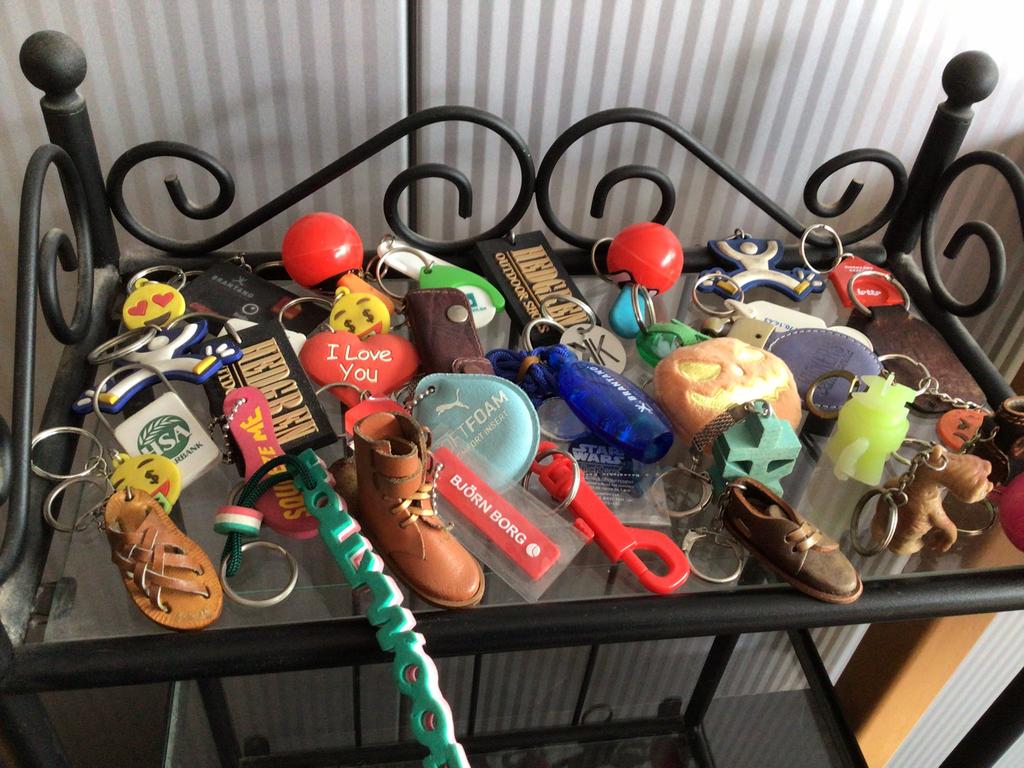 Lot van 40 sleutelhangers, Verzamelen, Ophalen