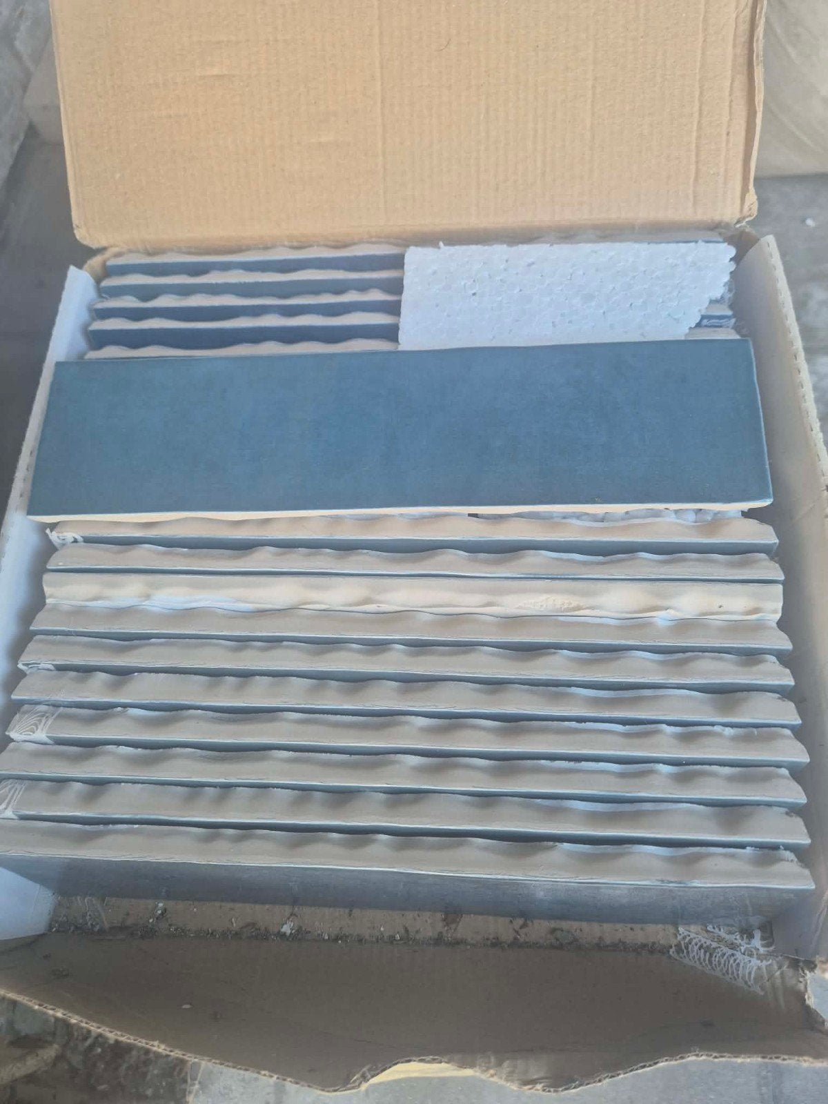 Carrelage à vendre 6,25cm x25cm, Neuf, 20 à 40 cm, Moins de 20 cm
