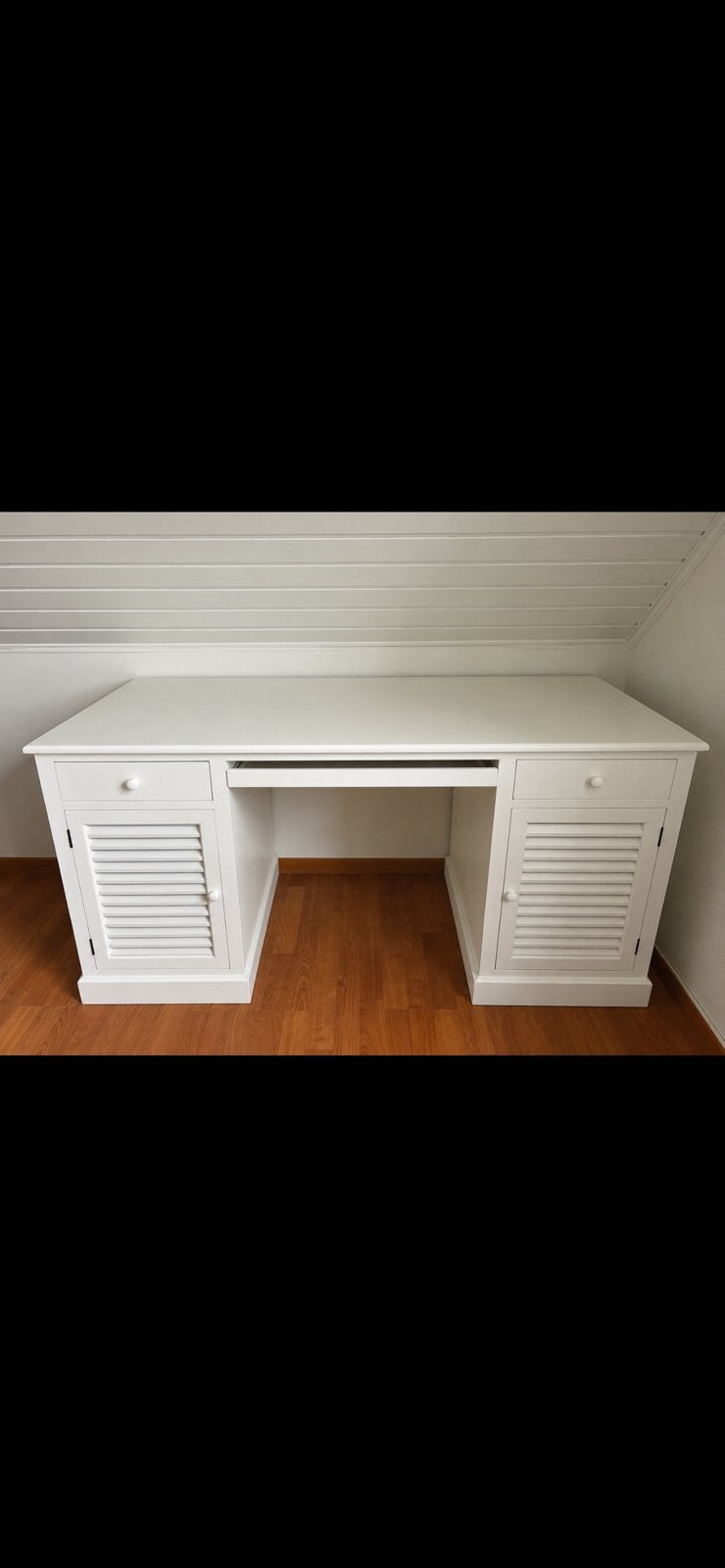Bureau, Huis en Inrichting, Ophalen, Met lades, Hout, Zo goed als nieuw