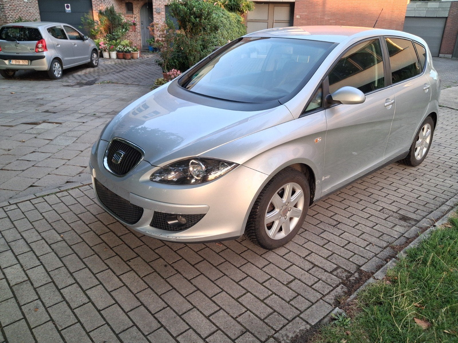 seat altea 1.9 diesel 2009, Autos, Seat, Cuir, Argent ou Gris, Entreprise, Boîte manuelle