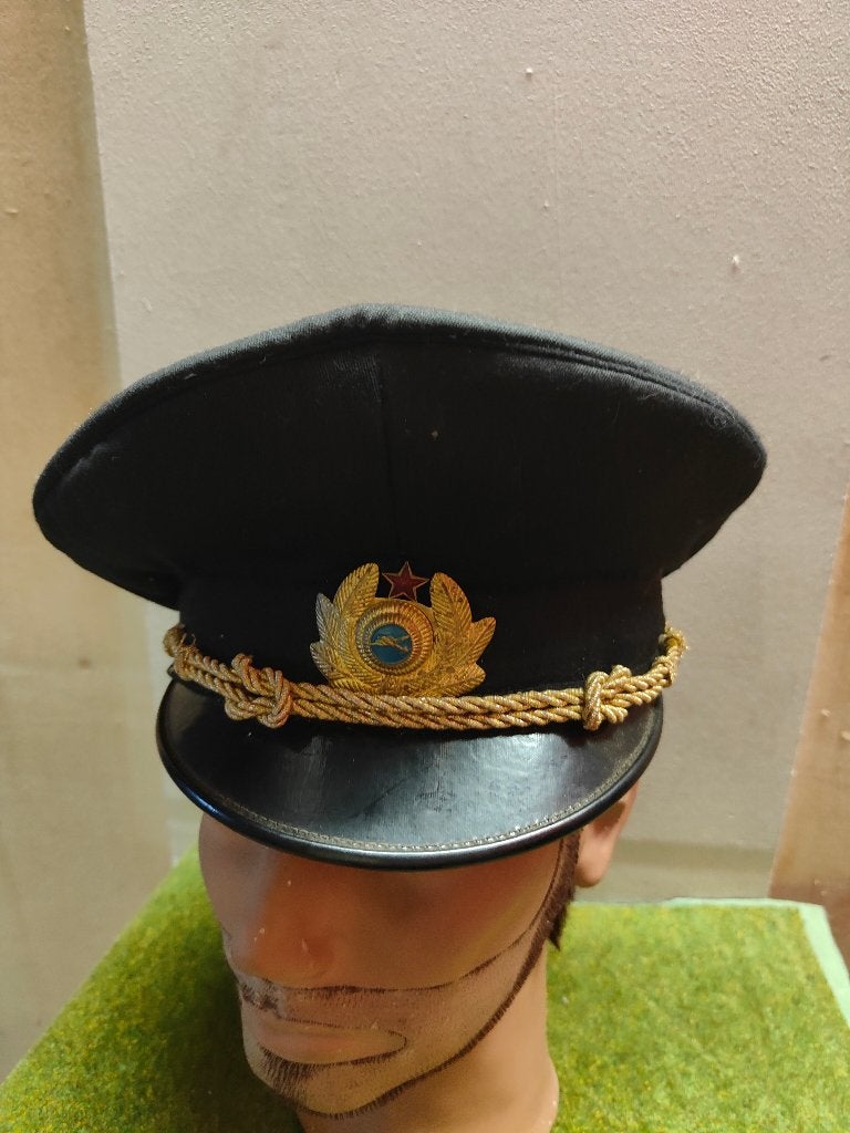 Casquette aviation bulgare, Enlèvement ou Envoi