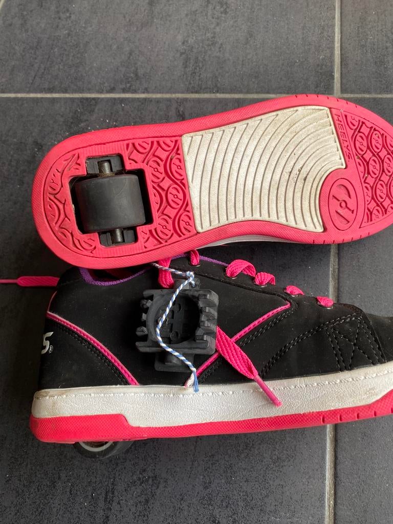 Heelys maat 39, Enlèvement, Comme neuf