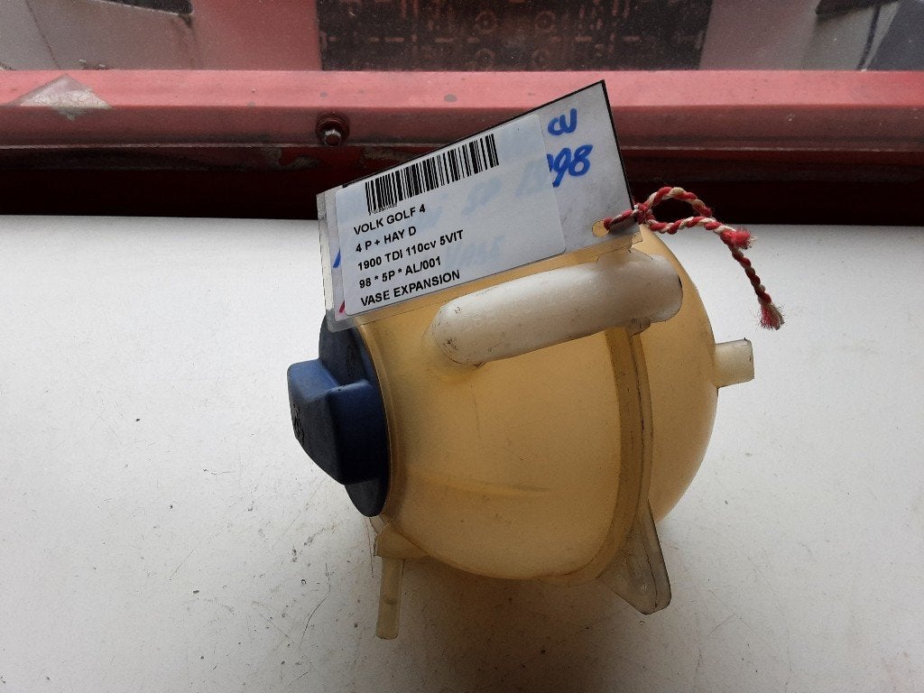 VASE D'EXPANSION Volkswagen Golf IV (1J1) (ZSB1JO121403), Autos : Pièces & Accessoires, Volkswagen, Mevr. I. Hauben, Utilisé, Rue de l'Espoir 34 34
4030  GRIVEGNÉE, BE