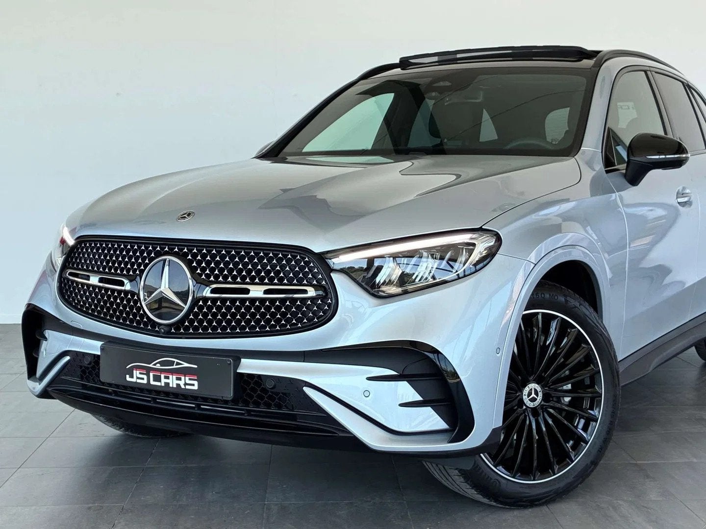 Mercedes-Benz GLC 200 PACK AMG -PACK NIGHT-1ERPRO-T.O-12.750, Auto's, Mercedes-Benz, Gebruikt, Zwart, 4 cilinders, Skiluik