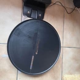 Aspirateur robot ROWENTA, Electroménager, Rowenta, 1600 à 2000 watts, Réservoir, Comme neuf