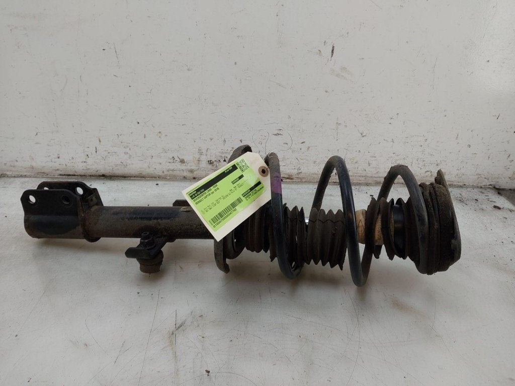 AMORTISSEUR OU ABSORBEUR DE CHOC AVANT GAUCHE Captur (2R), Renault, Utilisé, Peter-Huppertz-Straße 5
51063  Köln, DE, Dialog.deutschland@renault.de
