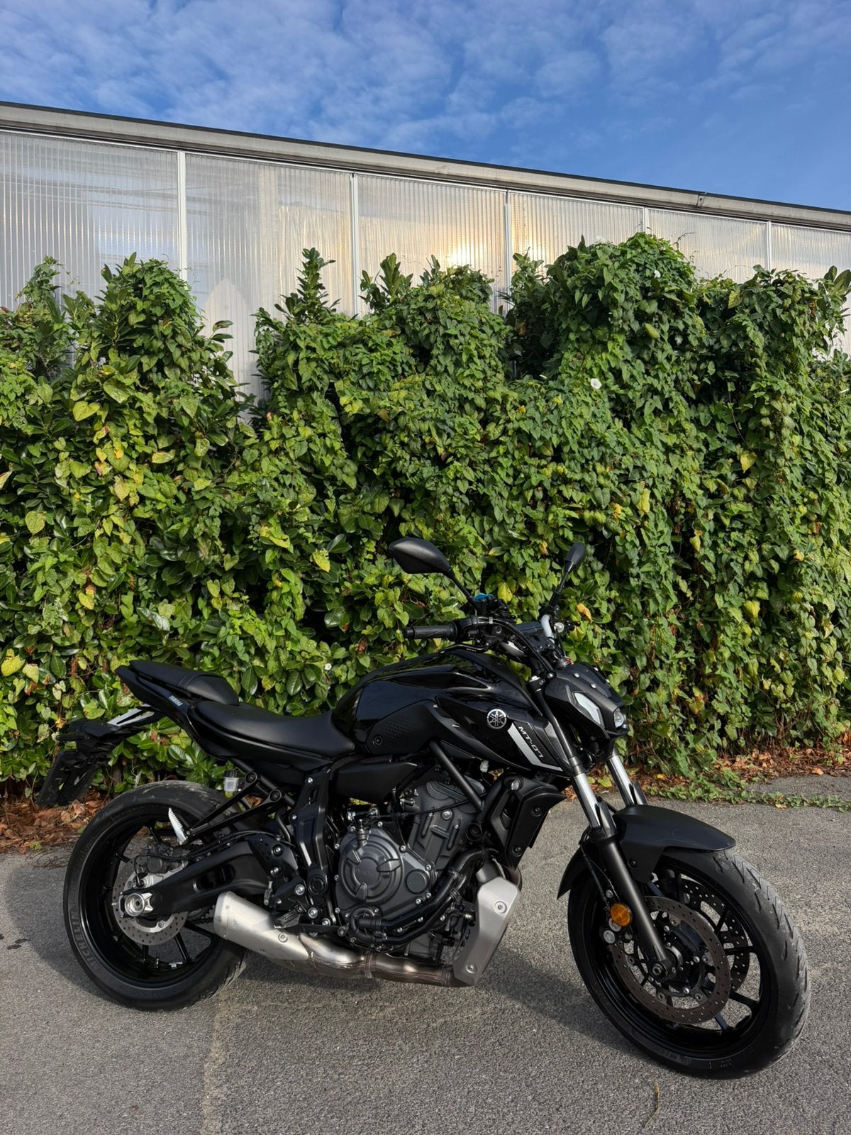 Yamaha mt07 2023 9700km’s!, Motos, Entreprise, Occasion, 2 cylindres, Permis Moto A2 minimum