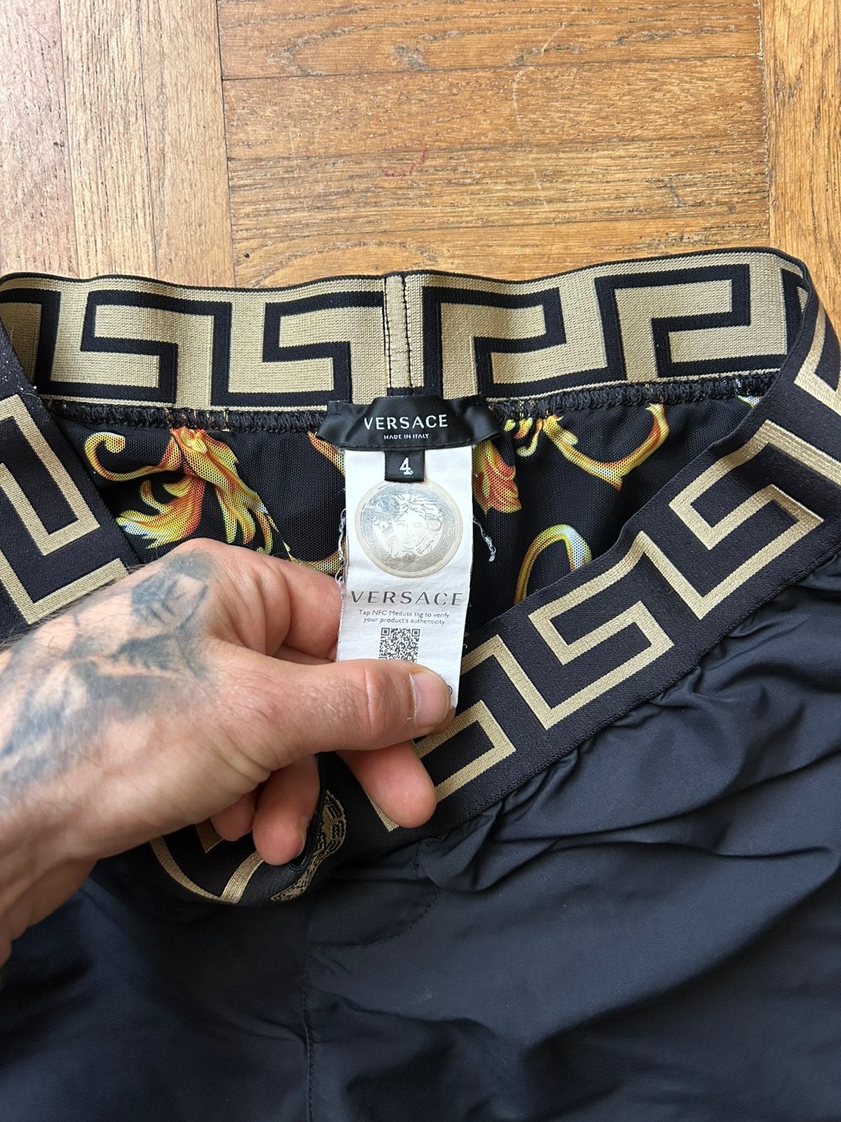 Versace, Kleding | Heren, Badmode en Zwemkleding, Ophalen of Verzenden, Maat 48/50 (M), Zwart, Zwemshort