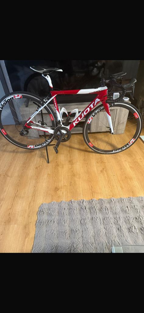 Kuota khan full carbon !!!, Fietsen en Brommers, Fietsen | Racefietsen, Ophalen, Zo goed als nieuw, Carbon