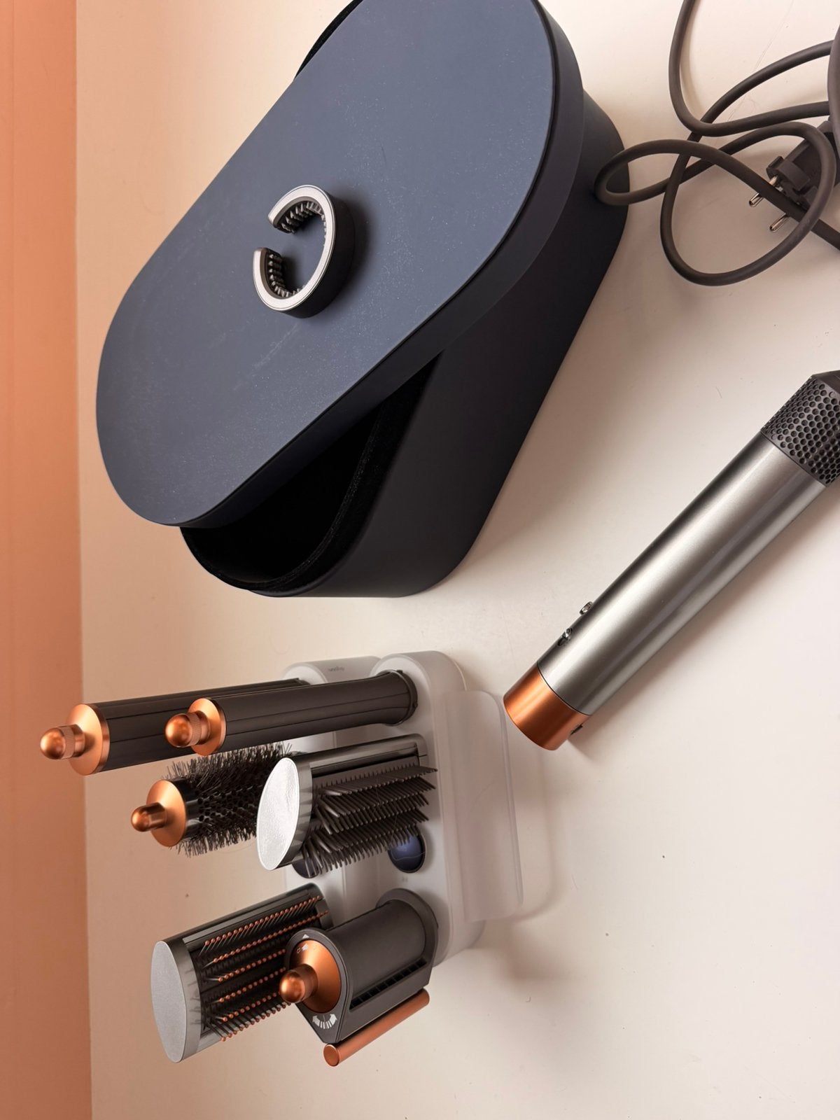 Dyson airwrap met extra tools, Handtassen en Accessoires, Uiterlijk | Haarverzorging, Ophalen of Verzenden, Zo goed als nieuw