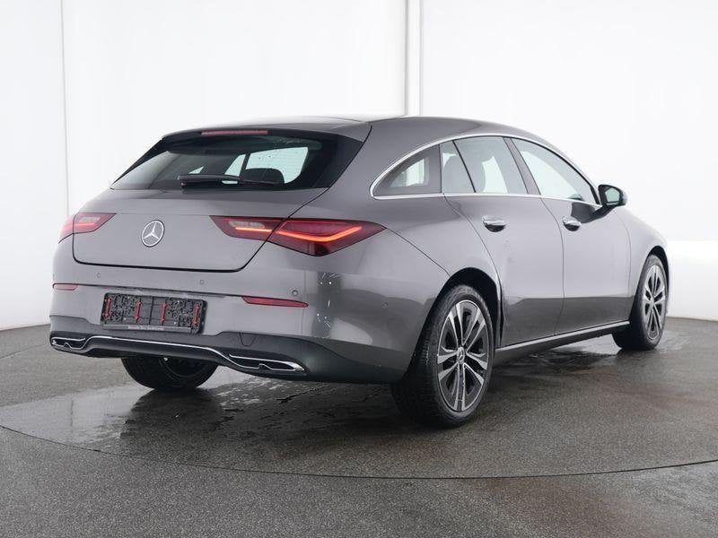 Mercedes-Benz CLA-Klasse 180 Shooting Brake Luxury Line | Sm, Auto's, CLA, Stof, Gebruikt, 4 cilinders