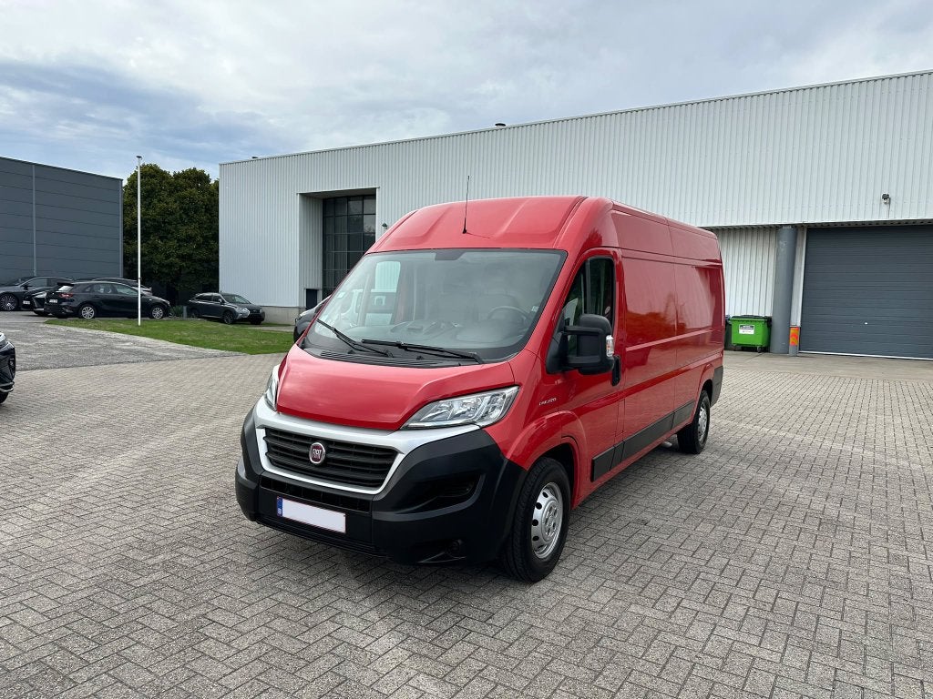 FIAT Ducato 3.5T M-H2 2.3 MJET 130PK E6, Auto's, 4 deurs, Euro 6, Grijs, https://public.car-pass.be/vhr/3297a986-a9a1-40f3-8ee7-d6ccc0f082d9
