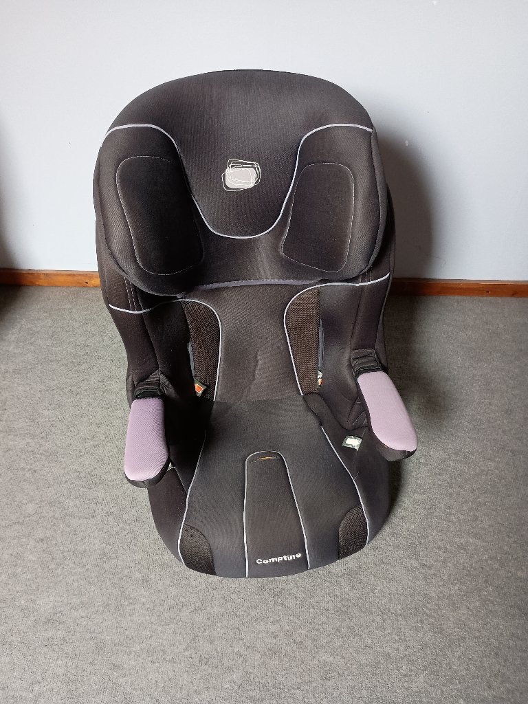 Universal Autostoel 15kg tot 36kg - 5euros, Kinderen en Baby's, Autostoeltjes, Ophalen, Gebruikt