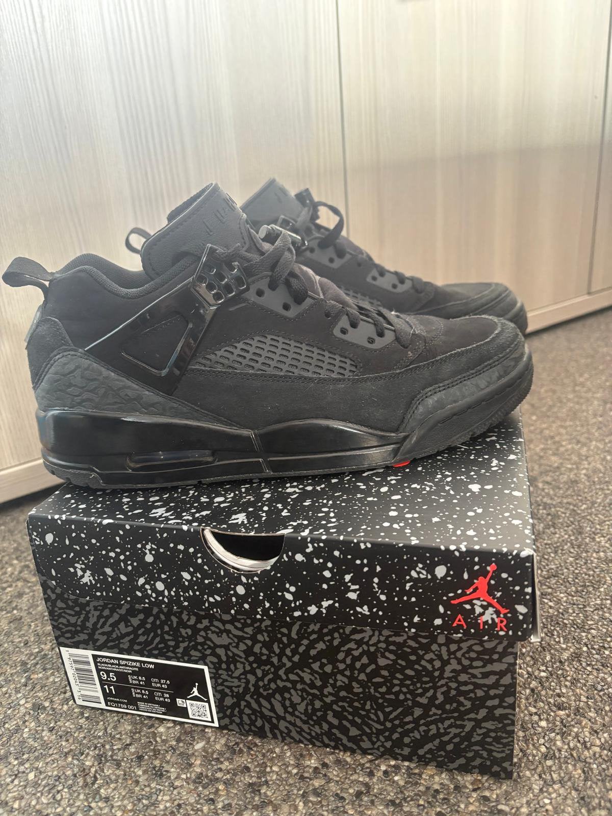 Nike jordan low black, Enlèvement, Comme neuf