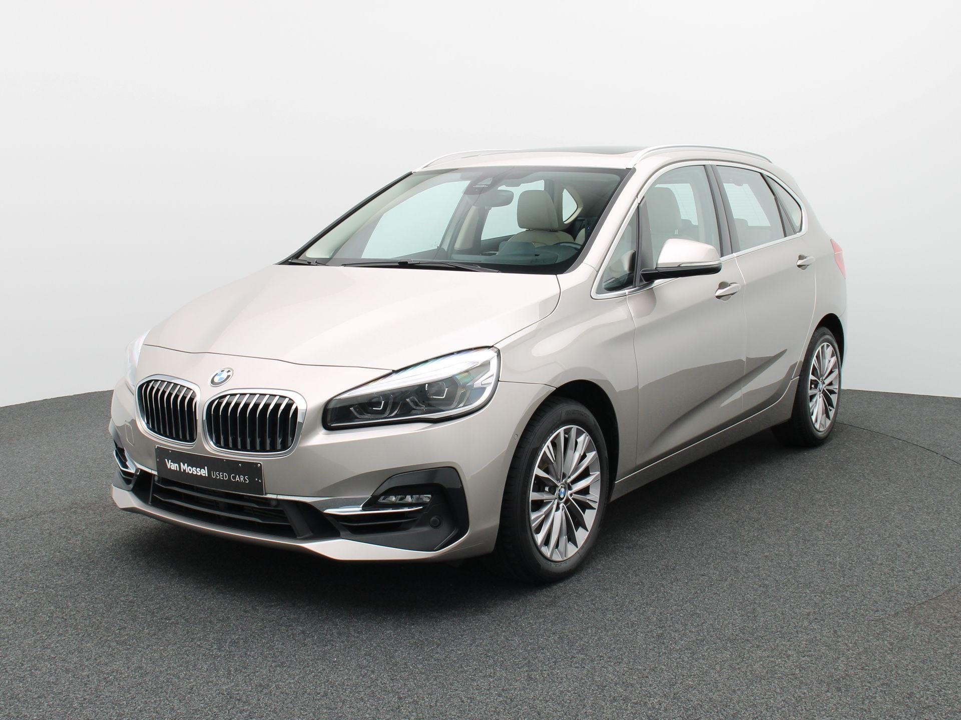BMW 2 Serie Active Tourer 220i (131kW) (automatique), Autos, Euro 6, Entreprise, https://public.car-pass.be/vhr/330f6b4a-1004-401c-9ac6-5bc42cbab1a7