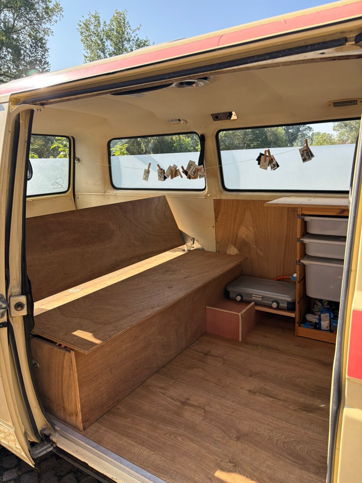 Volkswagen T3 - 2100WBX Ambulance 1986, foto 3