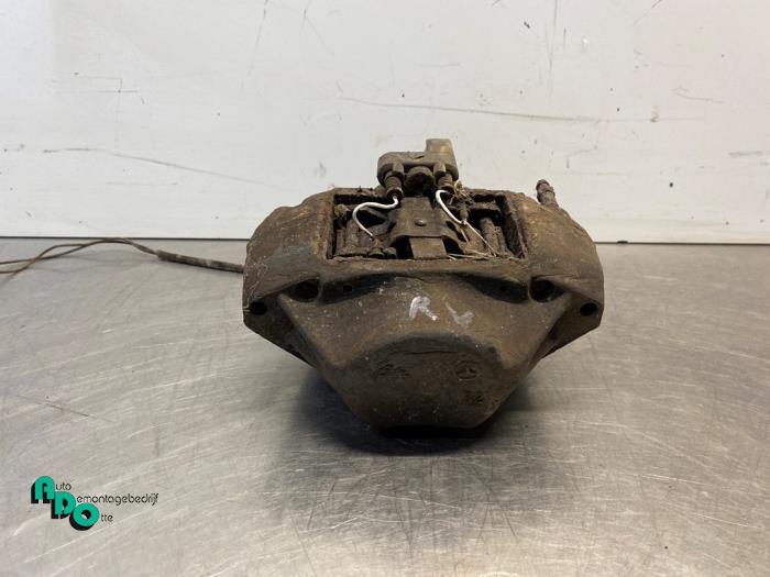Etrier de frein (pince) avant droit d'un Mercedes 260SE-600S, 3 mois de garantie, Utilisé, -, -