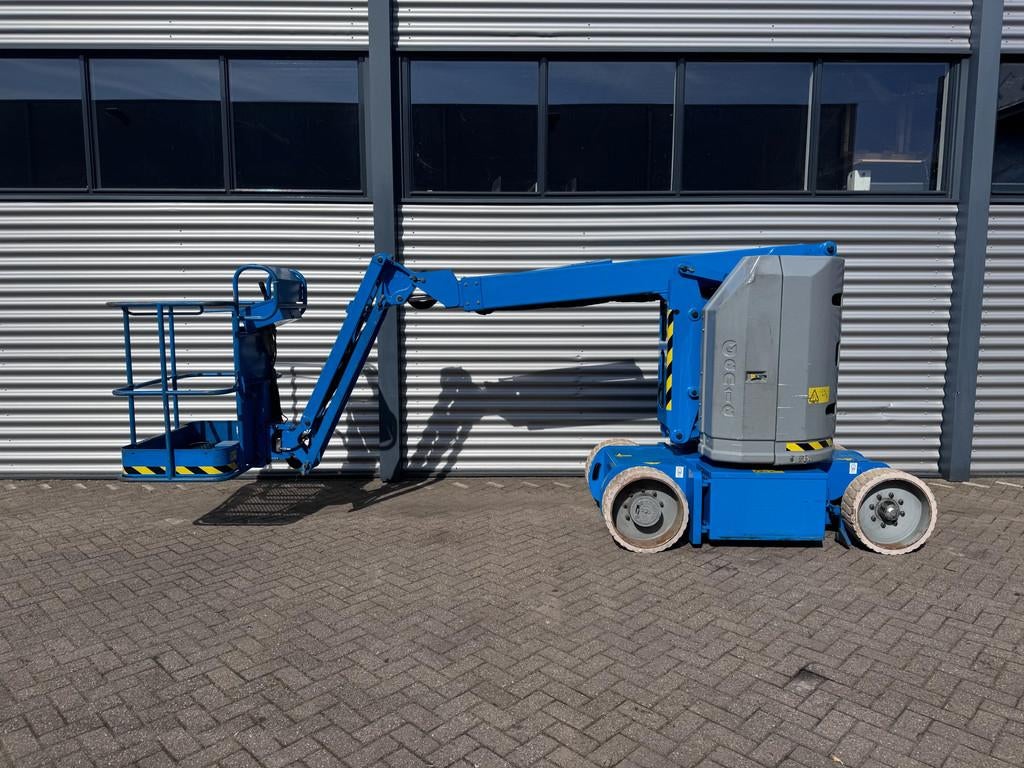 Genie Z30/20N Hoogwerker Knikarmhoogwerker (bj 2008), Articles professionnels, Machines & Construction | Ascenseurs, Échafaudages & Échelles
