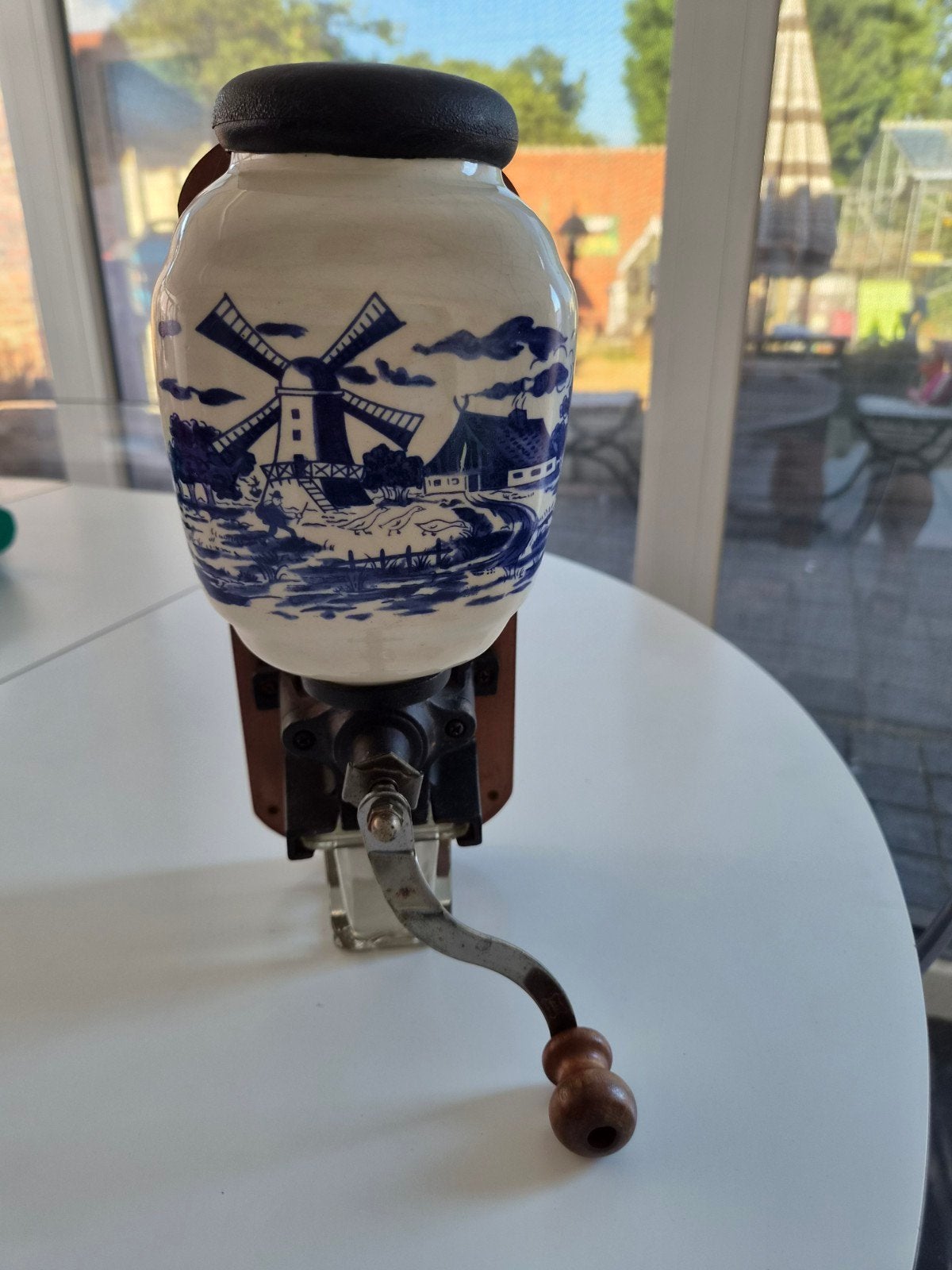 Oude Wandkoffiemolen met Delfts Blauw, Antiek en Kunst, Ophalen of Verzenden