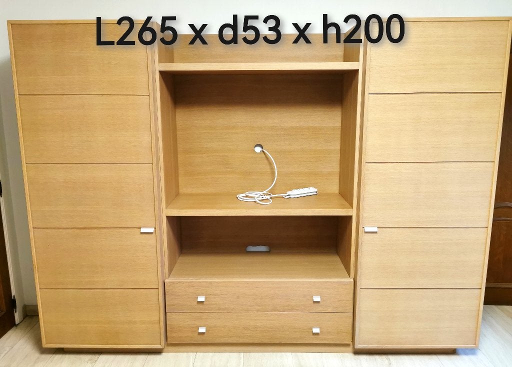 Grote stevige wandkast / TV-kast, Huis en Inrichting, Ophalen, 250 tot 300 cm, 200 cm of meer, Met lade(s)