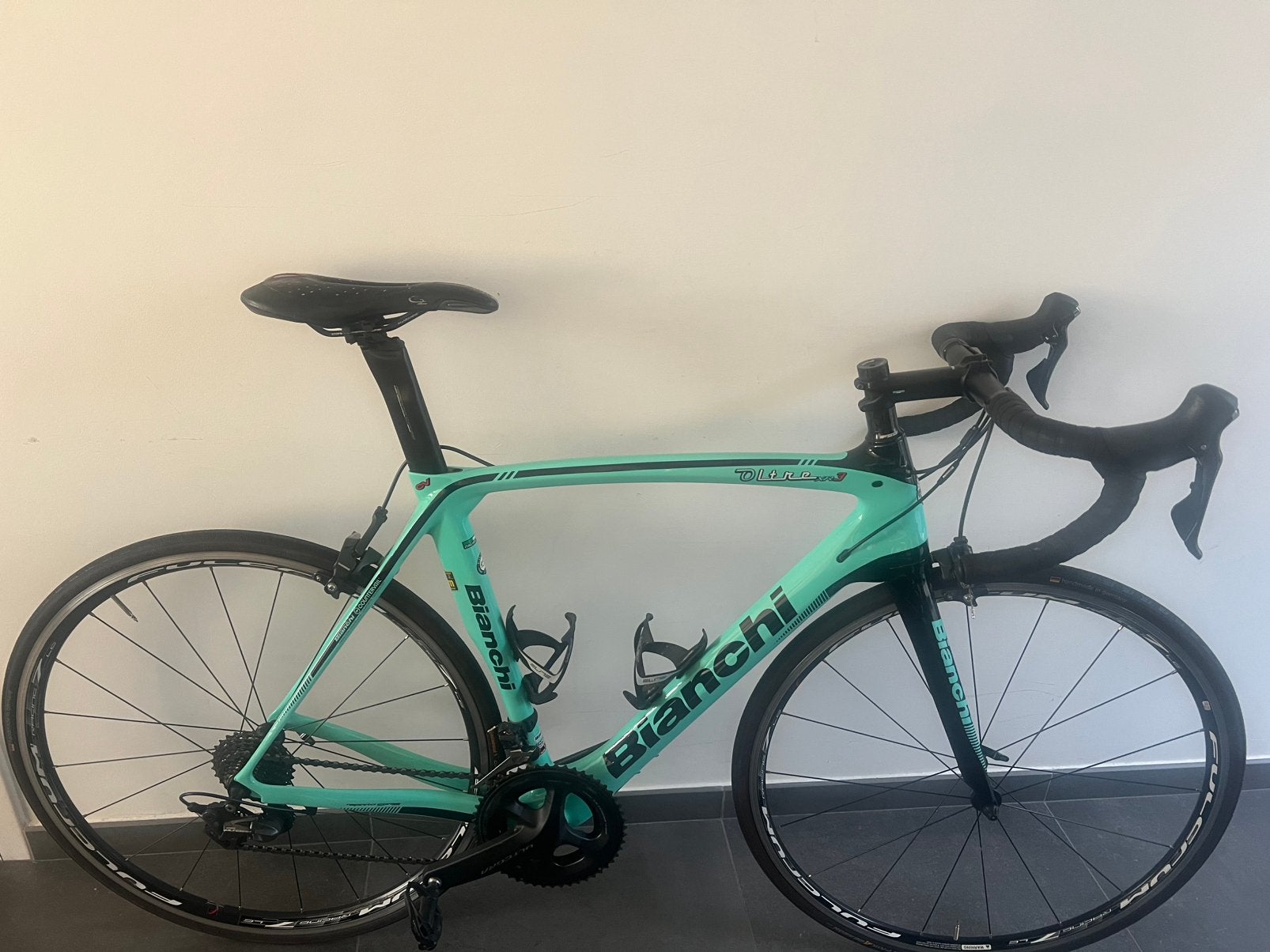 Bianchi oltre xr 3, Fietsen en Brommers, Fietsen | Racefietsen, Ophalen, Gebruikt