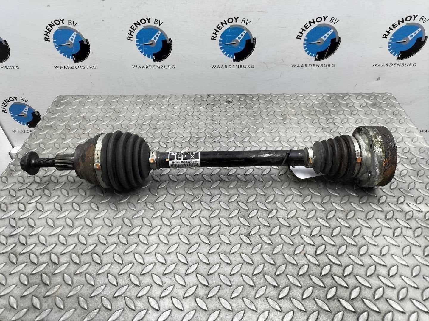 VOLKSWAGEN BEETLE 5C 1.2TSI Design  AANDRIJFAS L 5C0407271AP, Ophalen of Verzenden, Gebruikt, ARN erkend