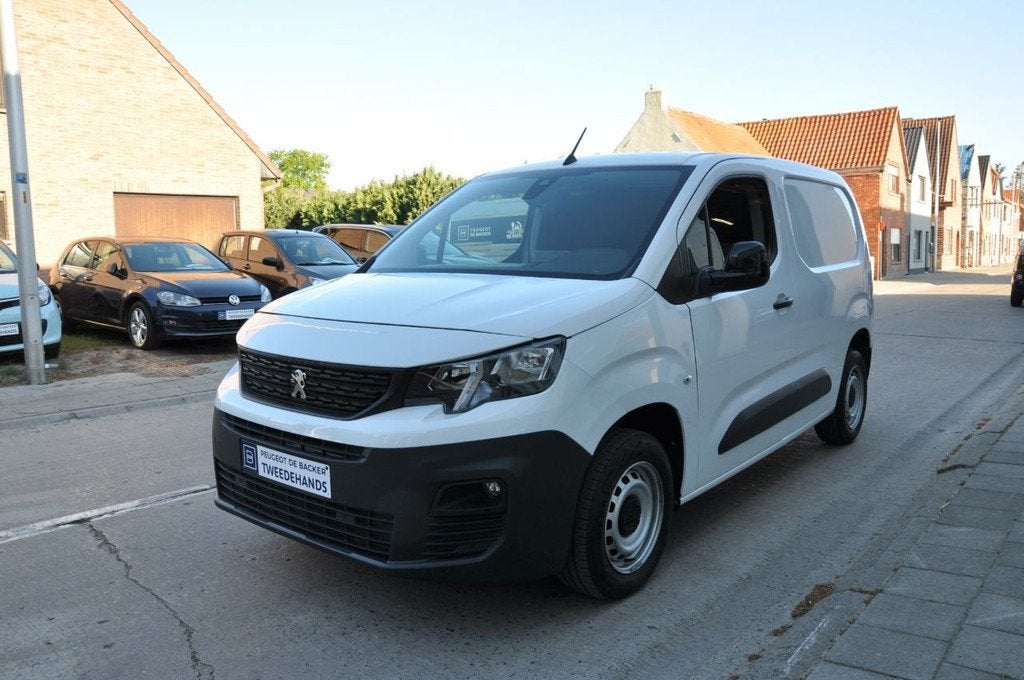 Peugeot Partner Asphalt L1 (bj 2023), Auto's, Voorwielaandrijving, 75 kW, Stof, Gebruikt