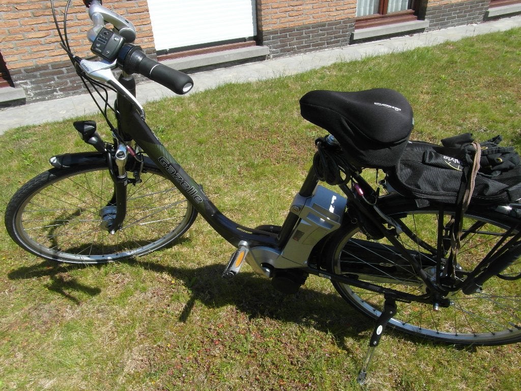 E - BIKE GAZELLE ELECTRISCHE  FIETS, 47 à 51 cm, 50 km par batterie ou plus, Enlèvement, Utilisé