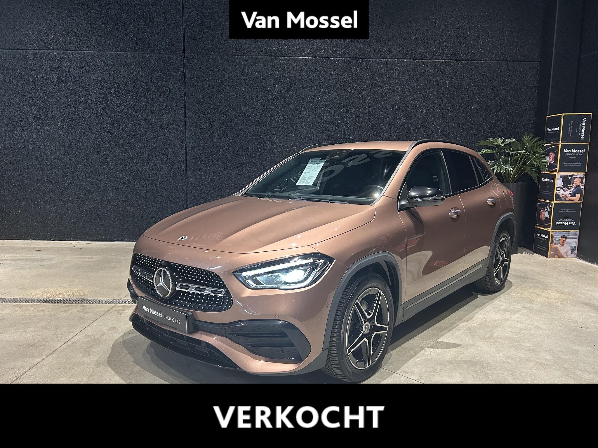 Mercedes-Benz GLA GLA 250 e AMG Line NAVI | CAM | Sfeer | Ze, Auto's, Dealer onderhouden, Stof, 16 kWh, Bedrijf