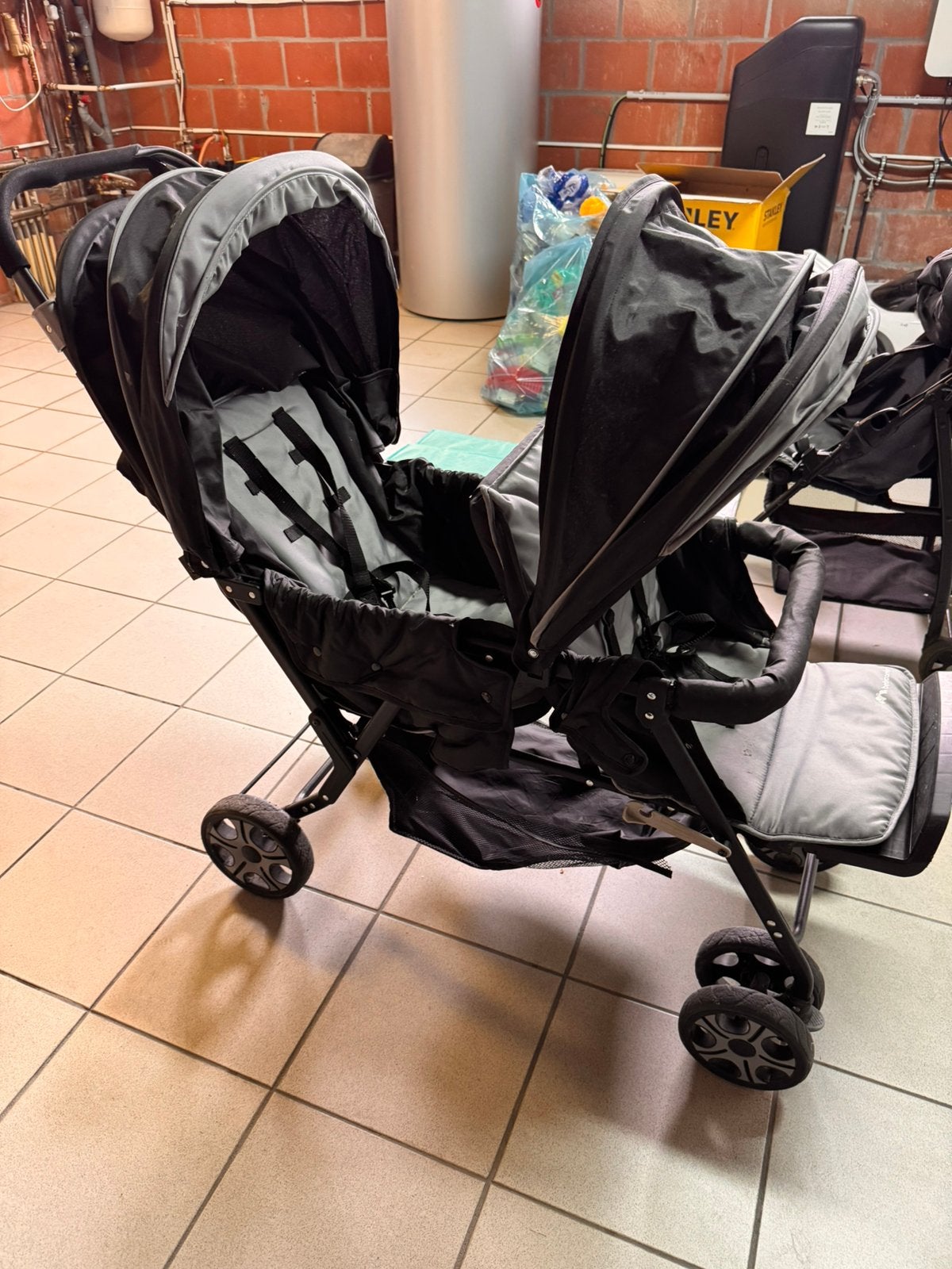 kinderwagens 2X, Enfants & Bébés, Buggys, Enlèvement, Comme neuf